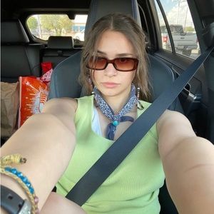 Meet your Posher, Nicole